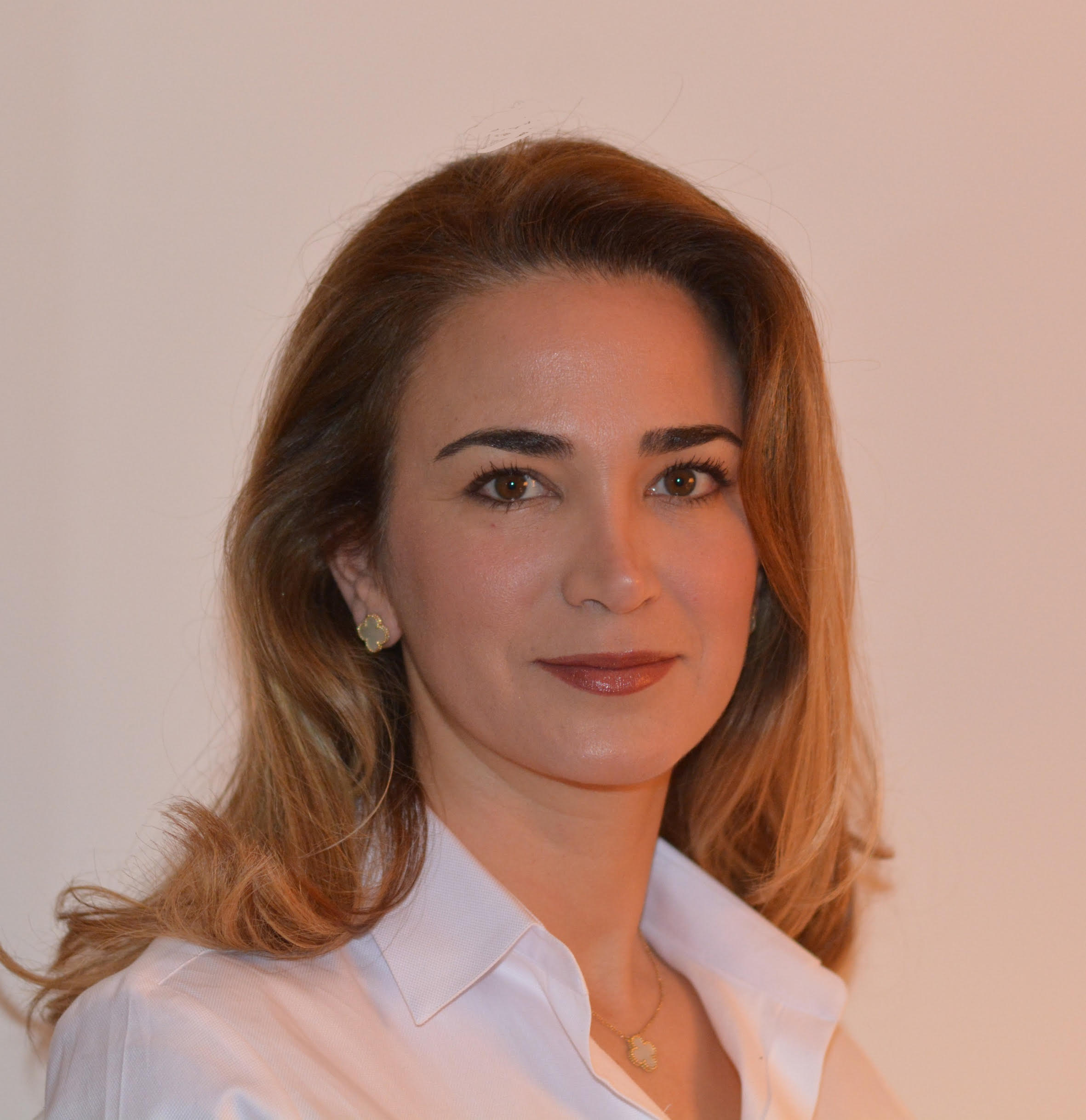 Dr. Elif Keser