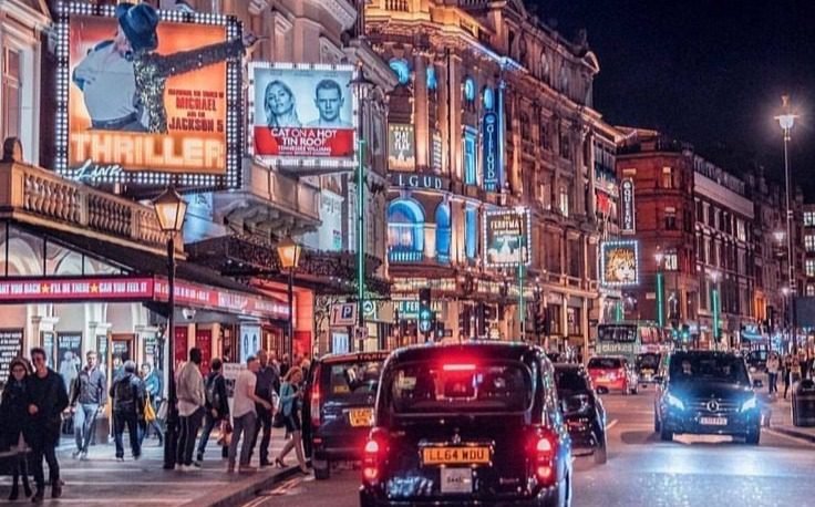 Kasım Ayında Londra Tiyatrolarıyla Parlamaya Başlar